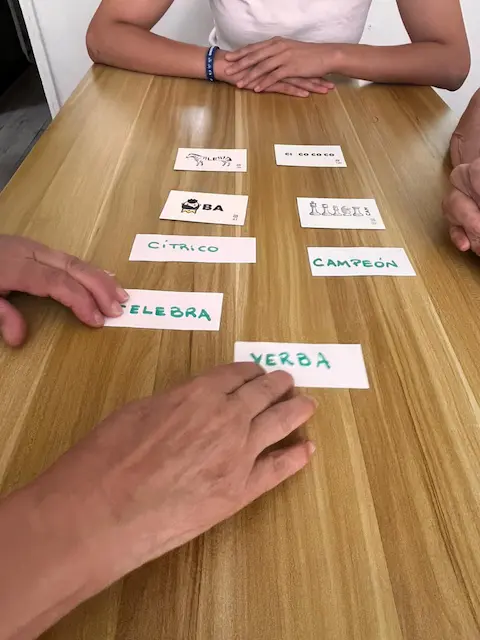 Mente activa, bienestar que acompaña. Bienestar emocional y neurotraining. El adulto mayor activo. - imagen 1